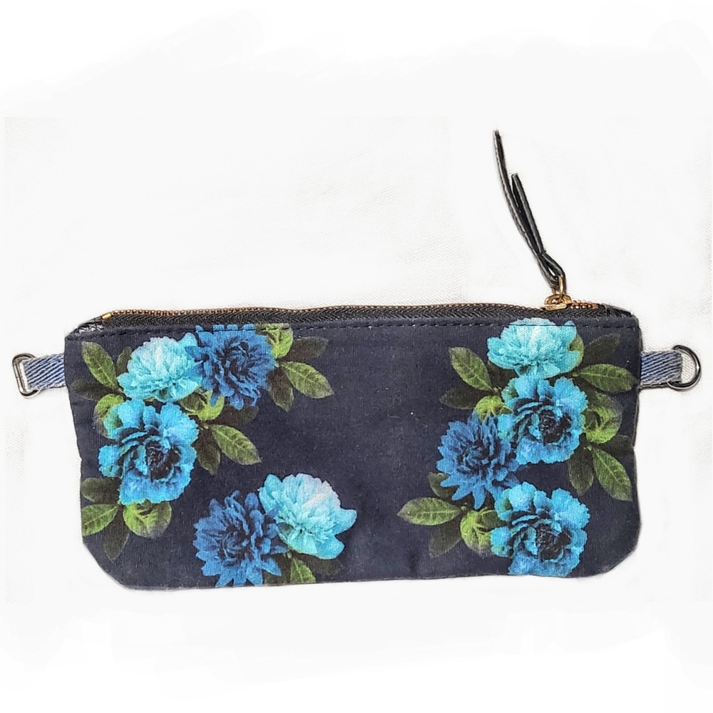 J. Jill Blue Rose Hydrangea Floral Print Cosmetic Bag